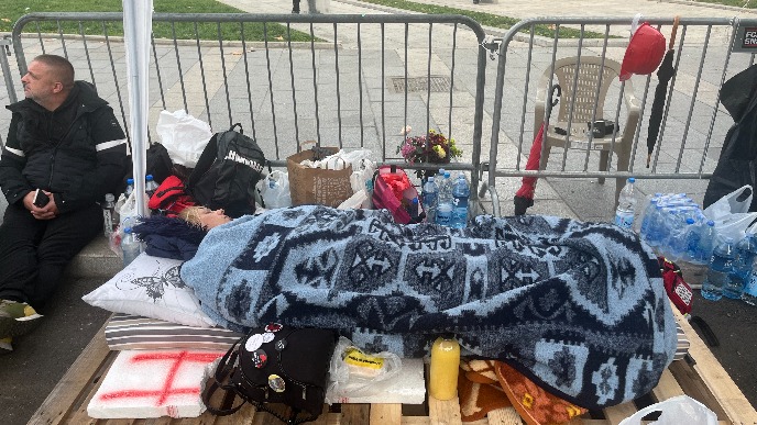 Hrka nastavila štrajk glađu